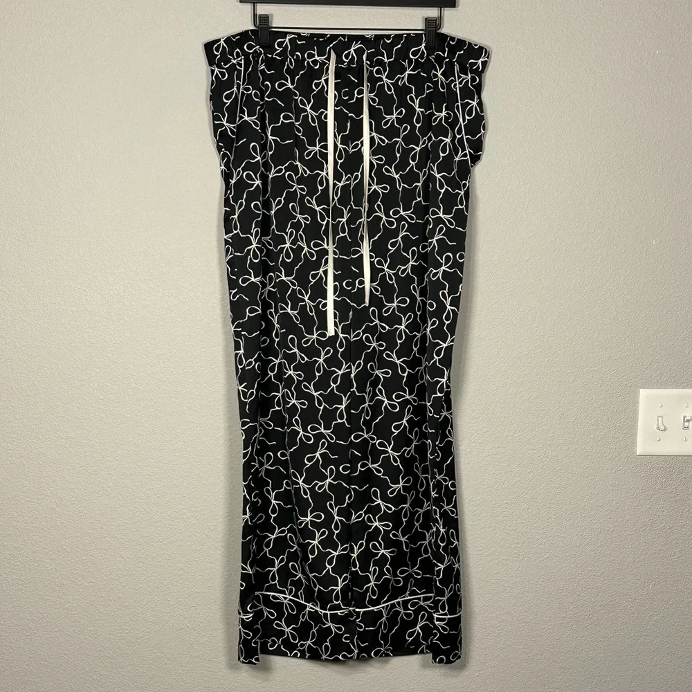 Abercrombie & Fitch Bow Satin Sleep Pants - Size XL